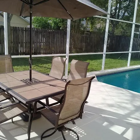 Esprit Oasis - Three Bedroom Home
